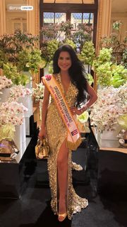 Joyce Giraud feet photo 2