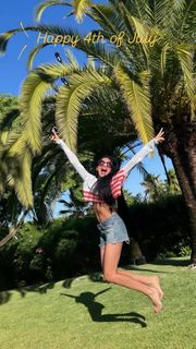 Joyce Giraud feet photo 13