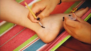 Joyce Ilg feet photo thumbnail