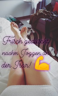 Joyce Ilg feet photo thumbnail