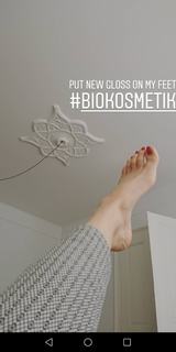 Joyce Ilg feet photo thumbnail