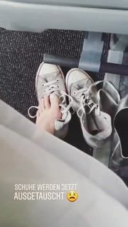 Joyce Ilg feet photo thumbnail
