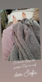 Joyce Ilg feet photo thumbnail