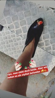 Joyce Ilg feet photo thumbnail