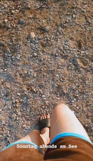 Joyce Ilg feet photo thumbnail