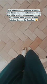 Joyce Ilg feet photo thumbnail