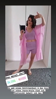 Joyce Ilg feet photo thumbnail