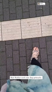 Joyce Ilg feet photo thumbnail