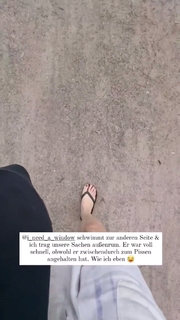 Joyce Ilg feet photo thumbnail