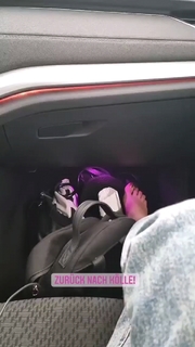 Joyce Ilg feet photo thumbnail