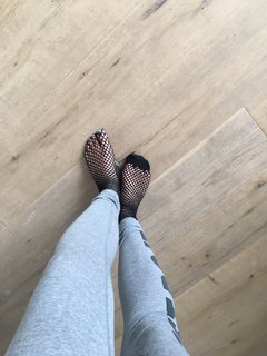 Joyce Ilg feet photo thumbnail