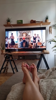 Joyce Ilg feet photo thumbnail