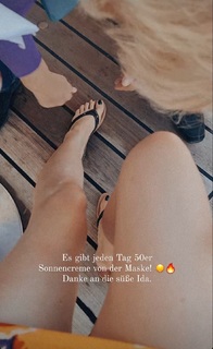 Joyce Ilg feet photo thumbnail