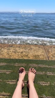 Joyce Ilg feet photo thumbnail