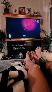 Joyce Ilg feet photo thumbnail