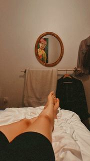 Joyce Ilg feet photo thumbnail