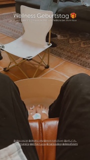 Joyce Ilg feet photo thumbnail