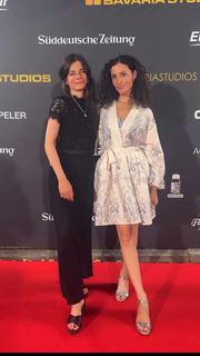 Joyce Ilg feet photo thumbnail