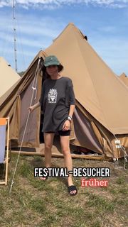 Joyce Ilg feet photo thumbnail