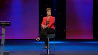 Joyce Meyer feet photo 9