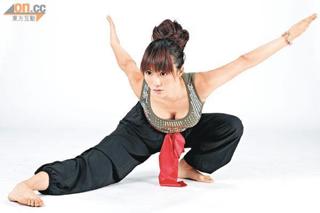JuJu Chan Szeto feet photo 6