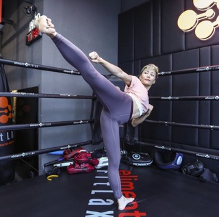JuJu Chan Szeto feet photo 18