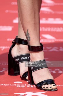 Juana Acosta feet photo 6
