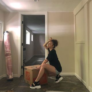 Jude Demorest feet photo 9