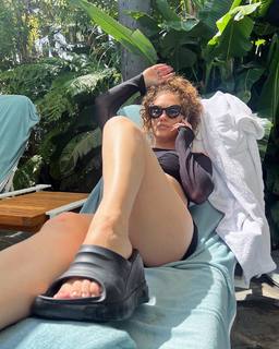 Jude Demorest feet photo 1