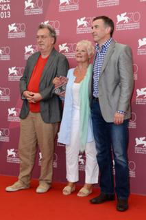 Judi Dench feet photo 20