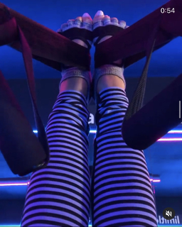 Judie Aronson feet photo 3