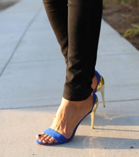 Judith Cubas Jones feet photo 4