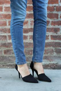 Judith Cubas Jones feet photo 6