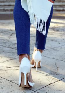 Judith Cubas Jones feet photo 7