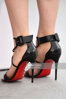 Judith Godrèche feet photo 15