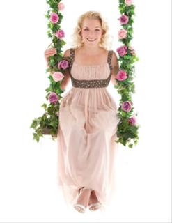 Judith Hildebrandt feet photo thumbnail