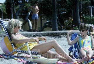 Judith Light feet photo 10