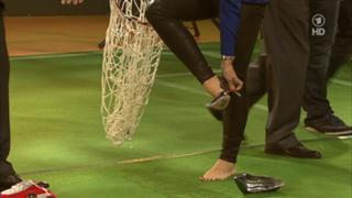 Judith Rakers feet photo thumbnail