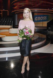 Judith Rakers feet photo thumbnail