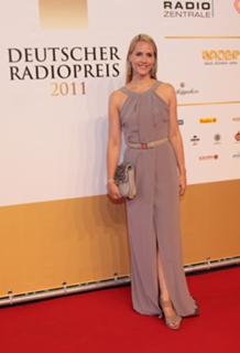 Judith Rakers feet photo thumbnail