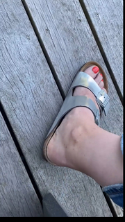 Judith Rakers feet photo thumbnail