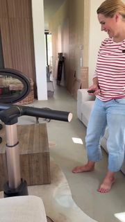 Judith Rakers feet photo thumbnail