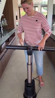 Judith Rakers feet photo thumbnail