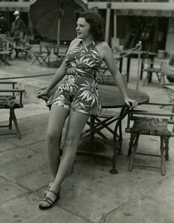 Judy Garland feet photo thumbnail