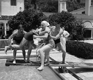 Judy Garland feet photo thumbnail