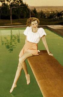 Judy Garland feet photo thumbnail