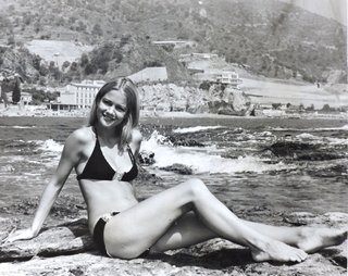 Judy Geeson feet photo 3