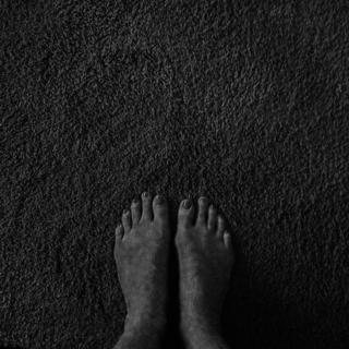 Judy Greer feet photo thumbnail