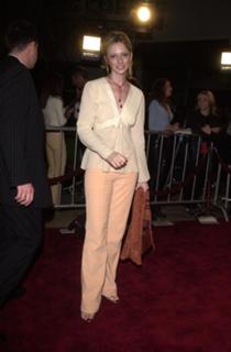 Judy Greer feet photo thumbnail