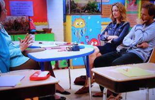 Judy Greer feet photo thumbnail